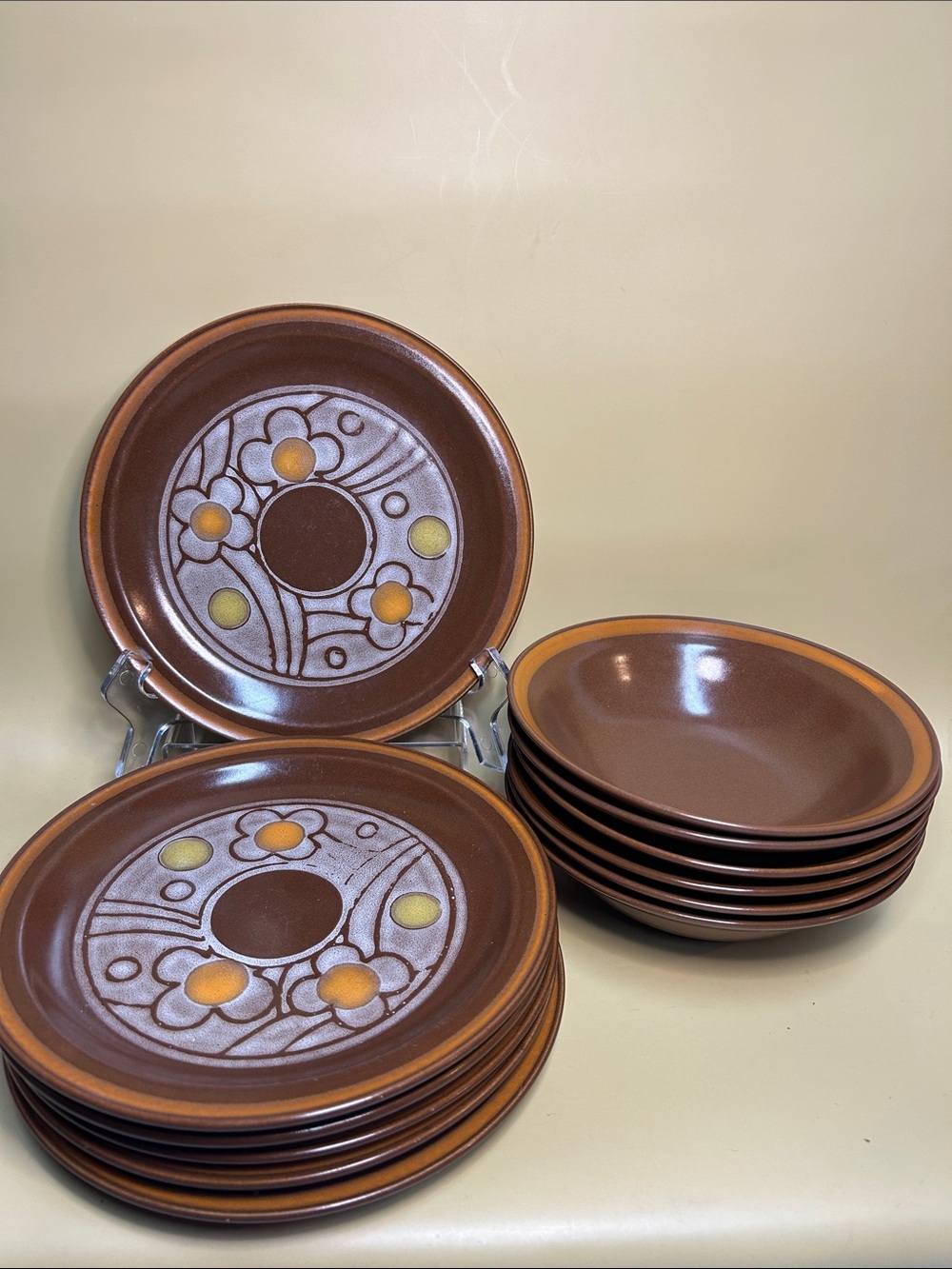 Vintage Luna Roc International « Cometa » stoneware dinnerware set of 12 pcs
